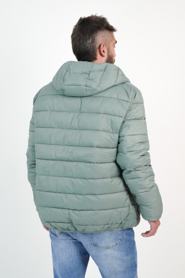 CAMPERA ULTRALIVIANA CCAPUCHA SILVER