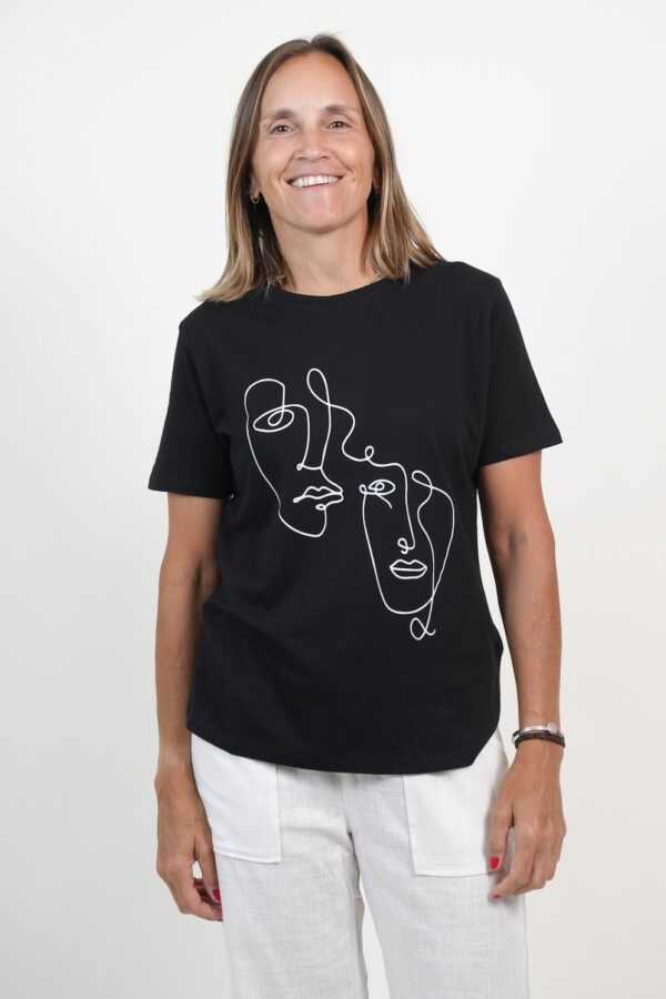 REMERA ESTAMPADA