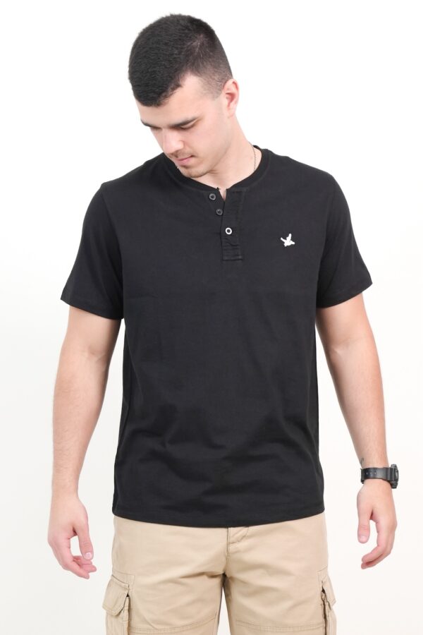 TSHIRT 3 BOTONES